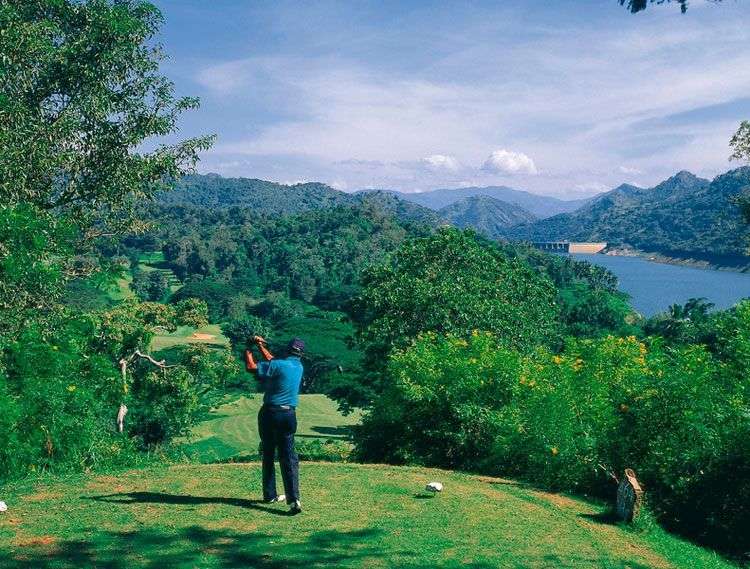 Victoria Golf Club in Kandy
