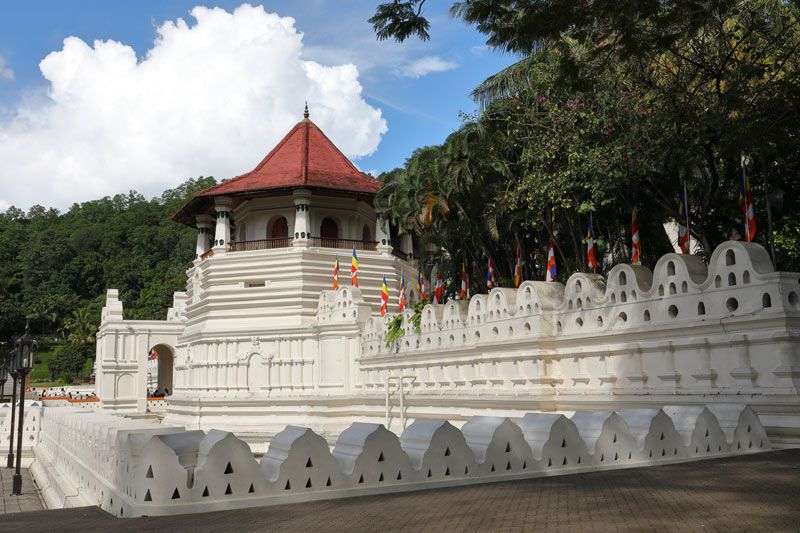 De tempel van de Tand in Kandy<br>