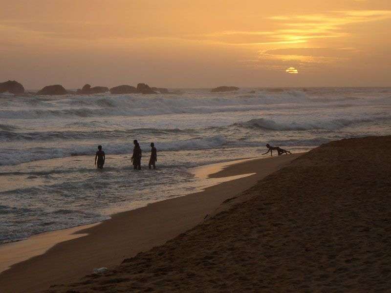 Zonsondergang op het strand van Negombo